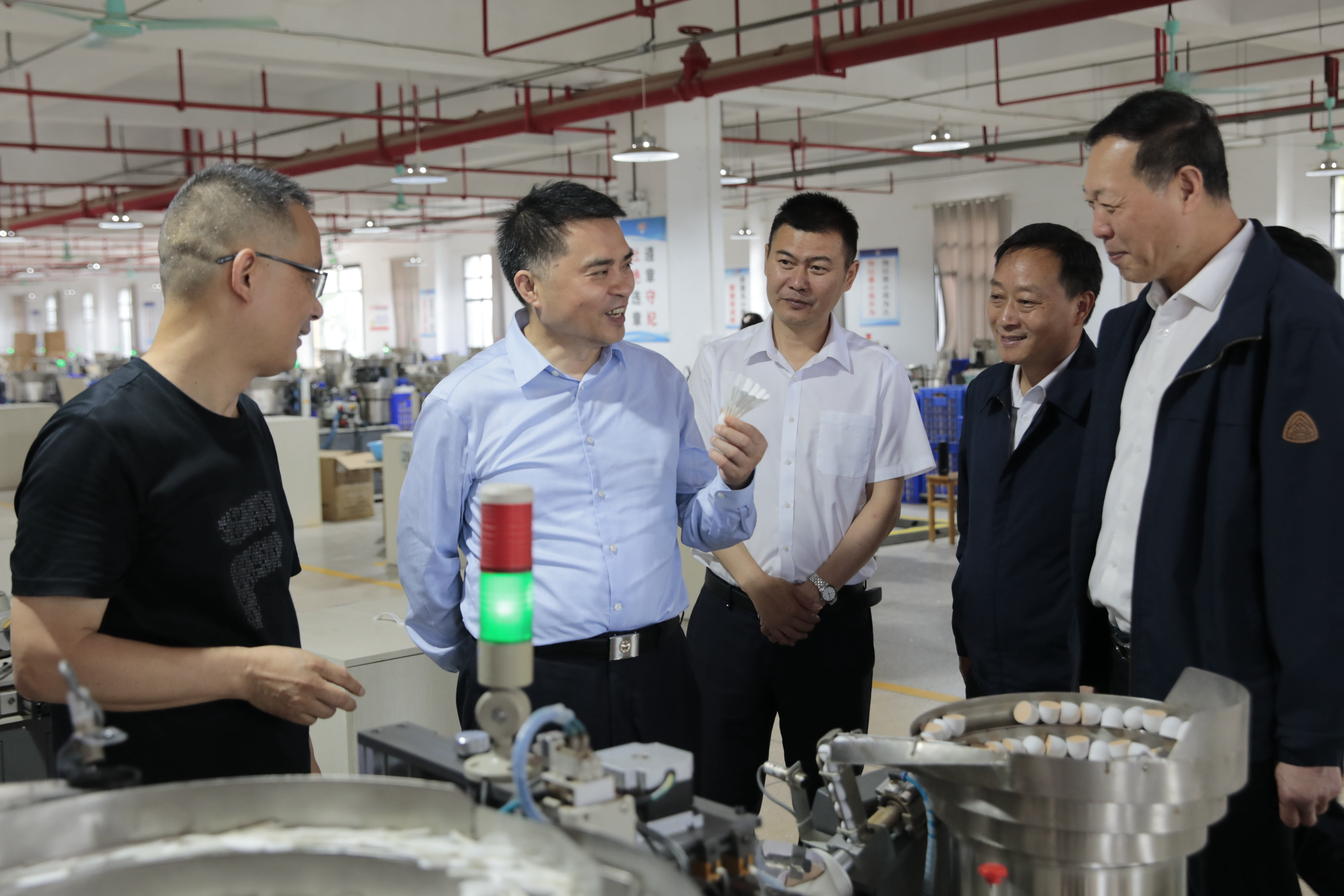 中国农业发展银行行长湛东升到锦屏调研