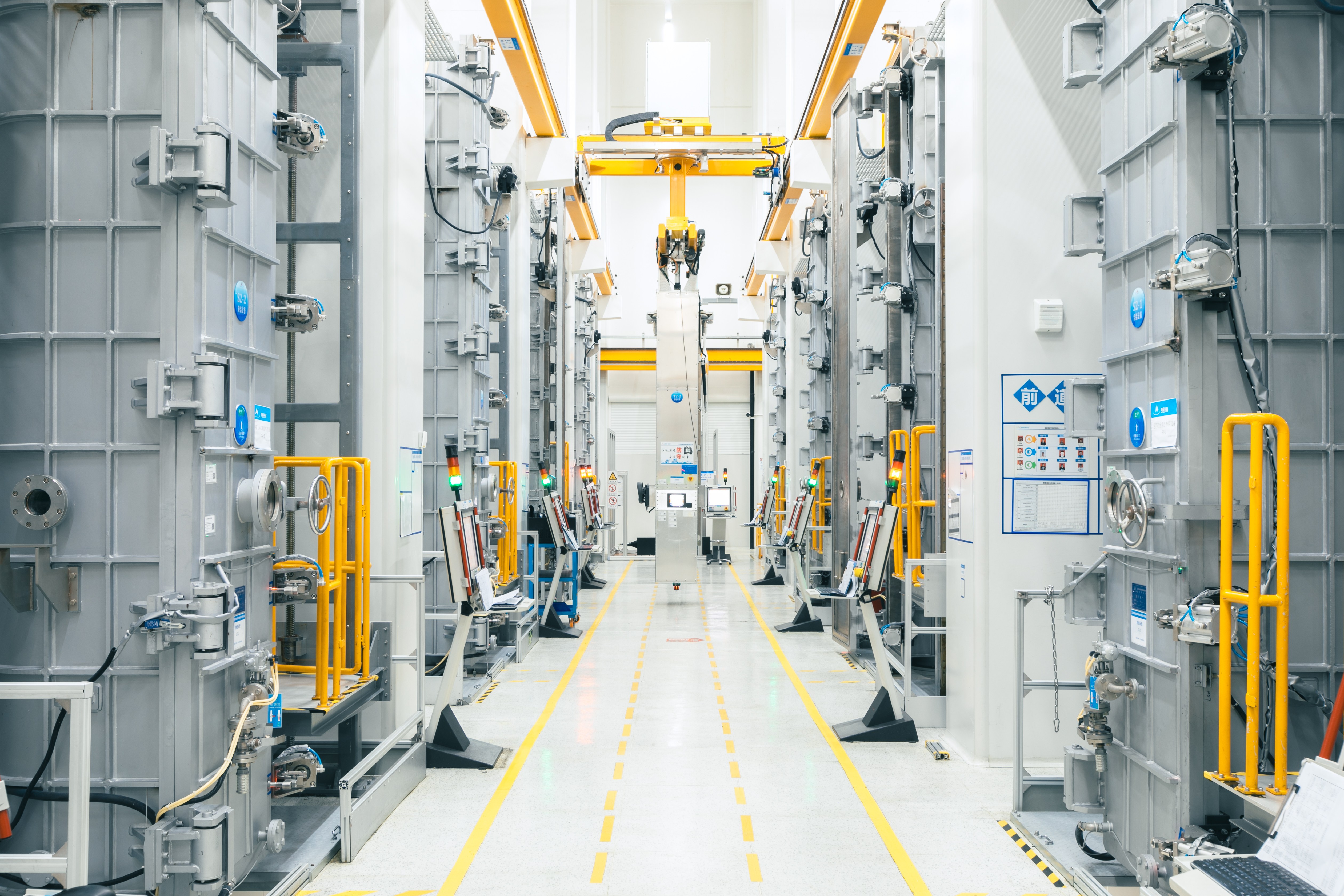 苏州吴江:党旗飘扬,"产业舰队"浩荡驶向"深蓝"