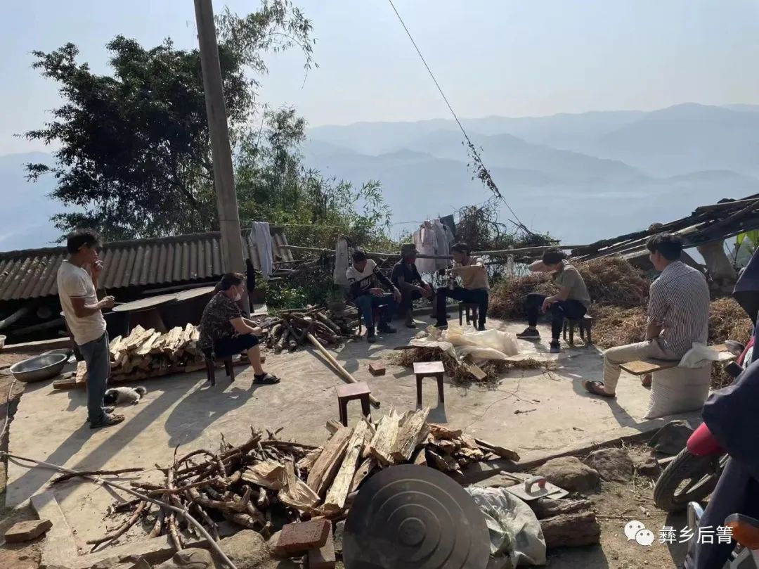 云南省云县后箐乡走村入户推进"厕所革命"再上新台阶