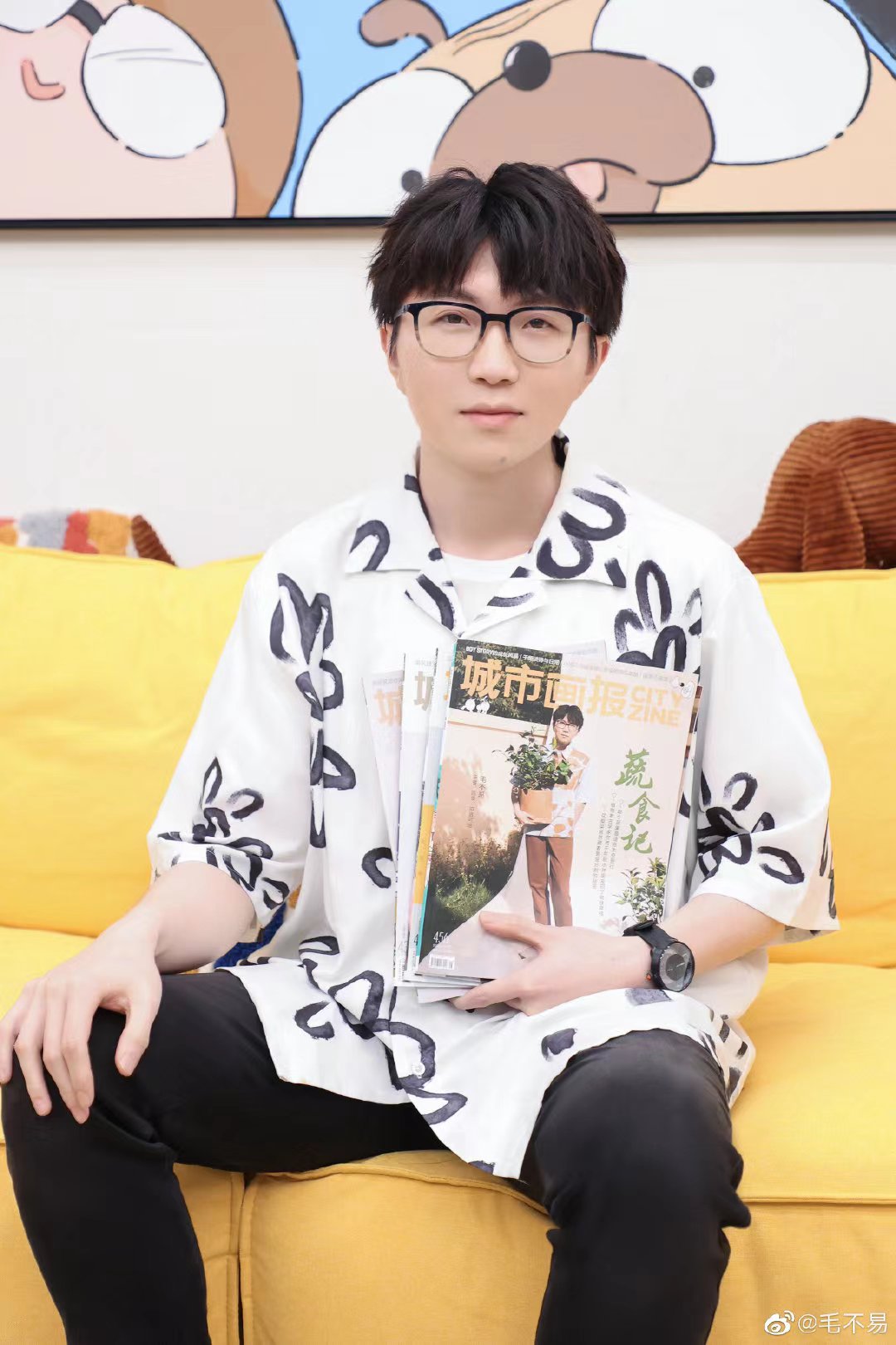 原名王维家的毛不易,为何改名?而学医的他缘何走上音乐道路?