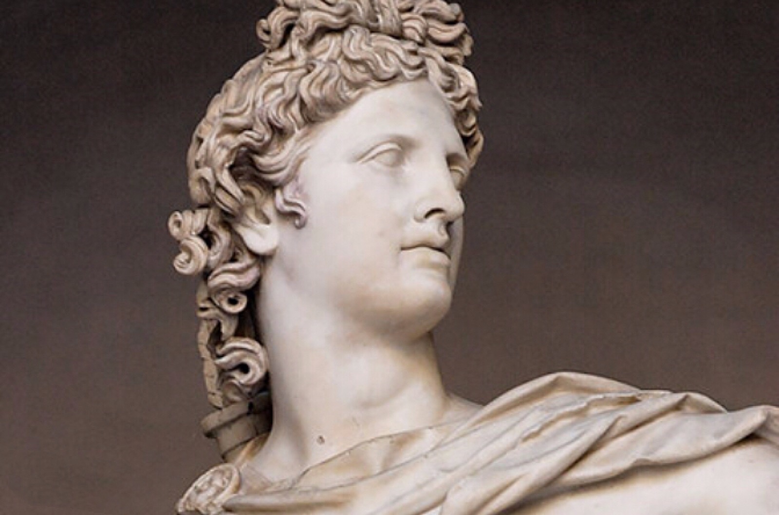 罗马的亚历山大派与希腊的无异,也缺乏真正的读者大众
