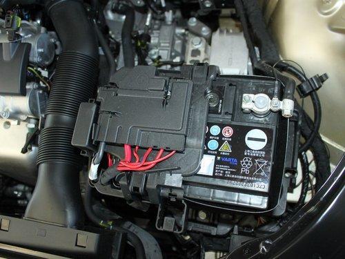 卡罗拉蓄电池充电方法?