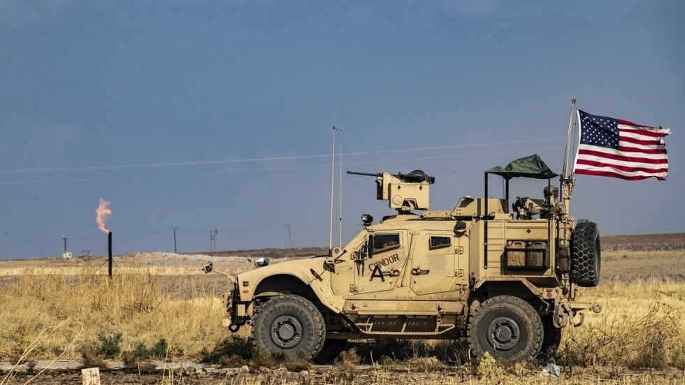 美国与库尔德武装私下达成石油交易合同 叙利亚政府指责美国"盗窃"