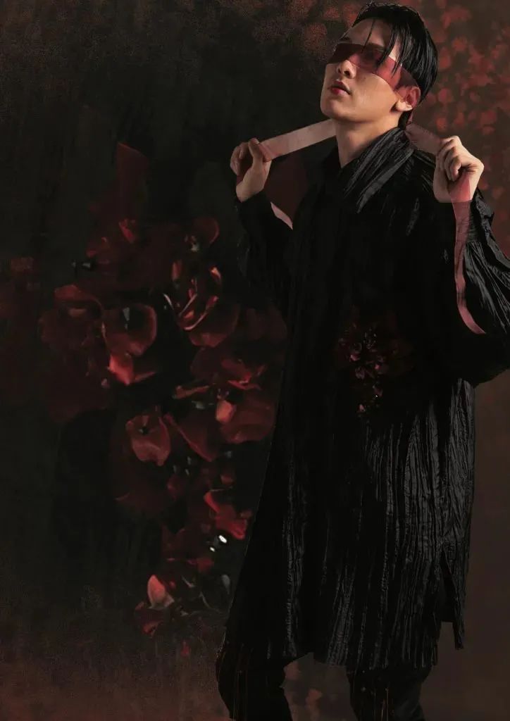 莱佛士设计展示下一代时装设计师 - august man 杂志报道