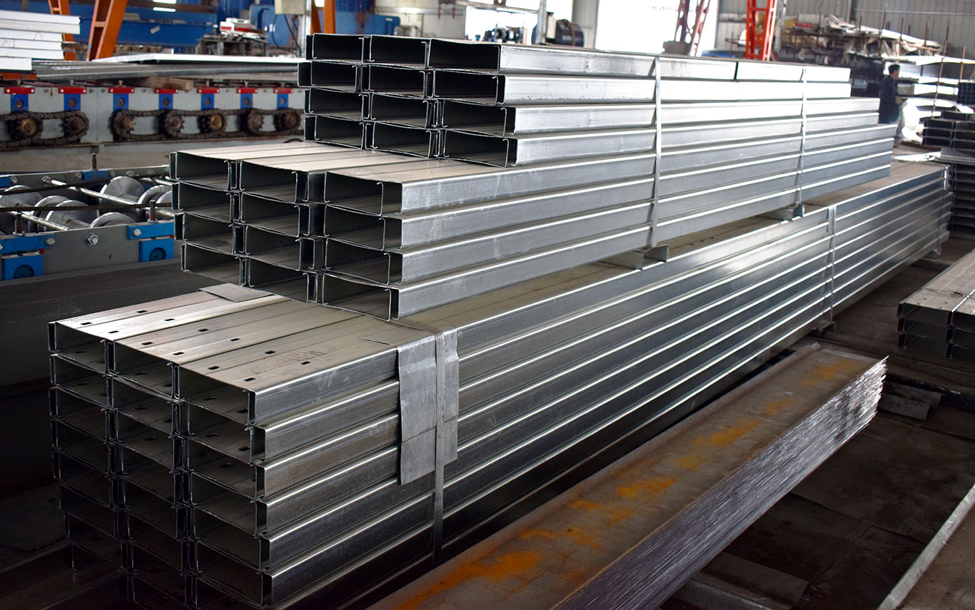 绵阳钢构厂c型钢材图片