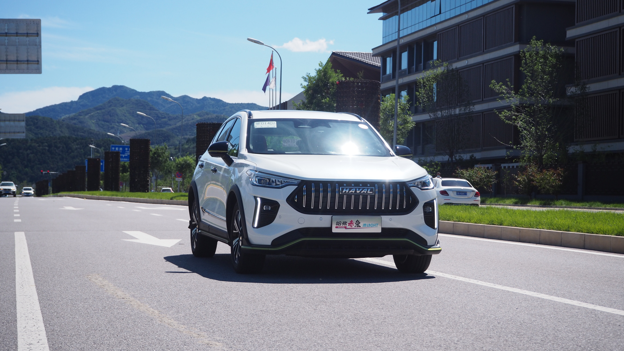 开出4.6升的平均油耗,我只拿了第三名——试驾哈弗赤兔DHT混动版