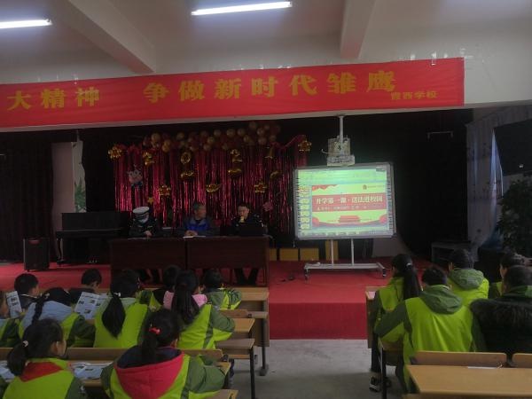 宁国市霞西镇:志愿化春雨 服务亲人心