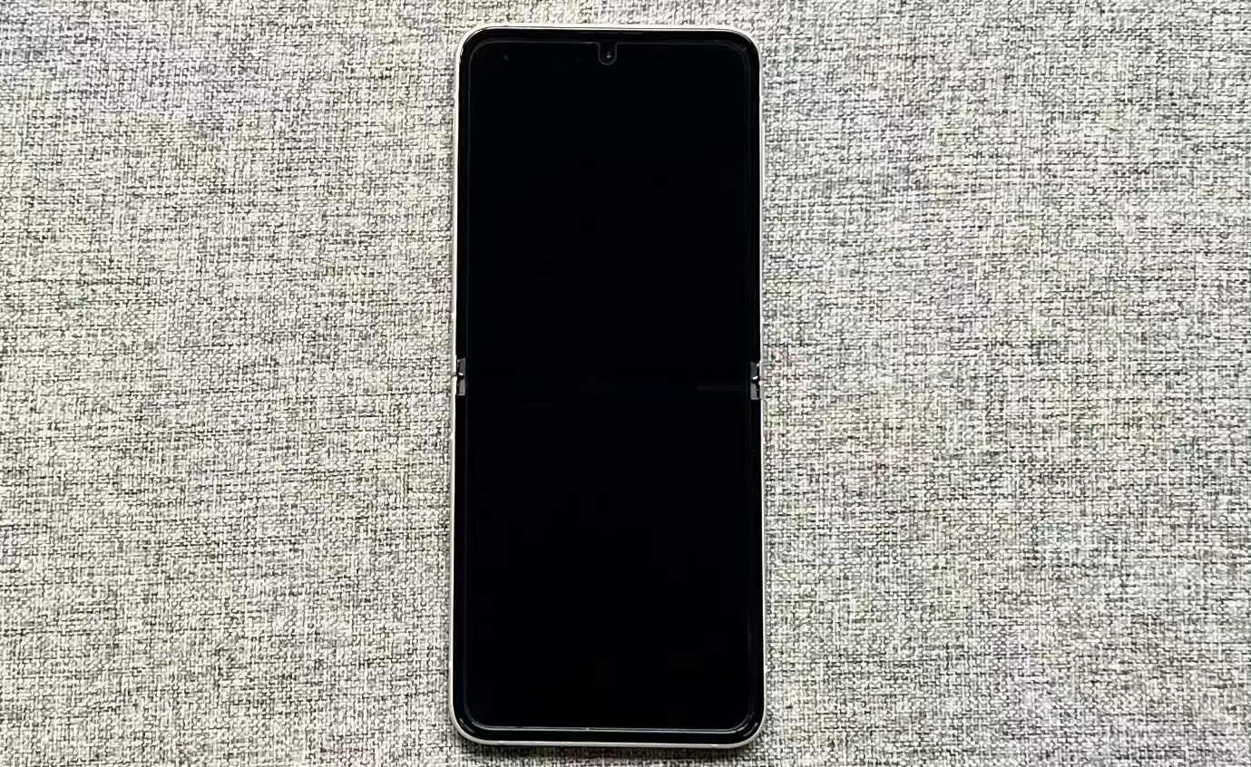 三星256gb旗舰降3100,2k 120hz 5nm,可以出手了