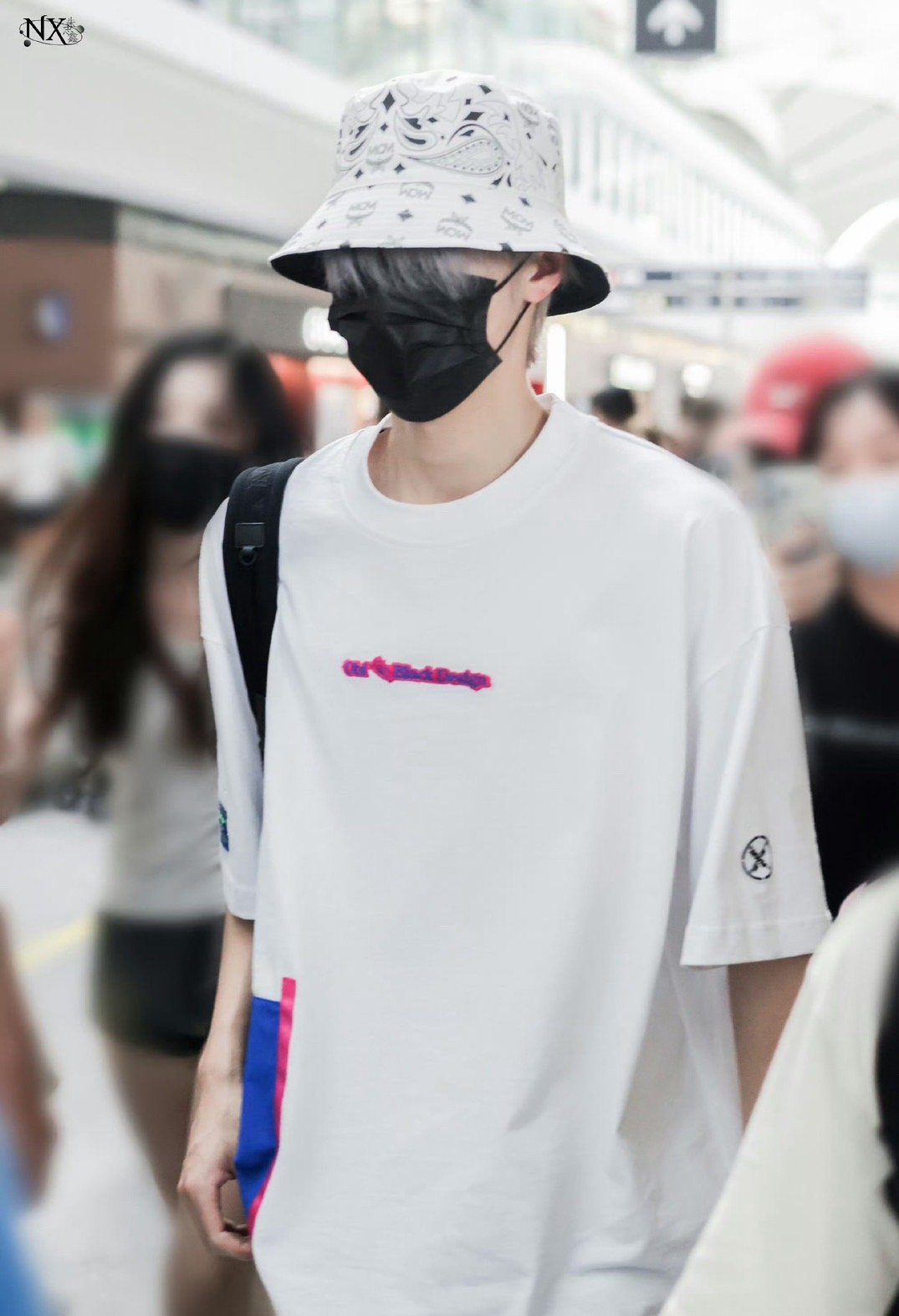 丨@tf家族-朱志鑫 最新机场饭拍来咯!