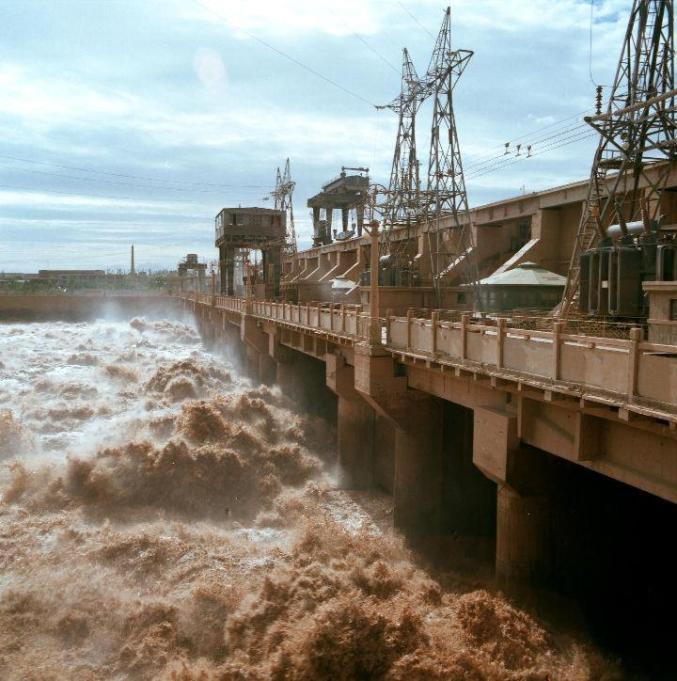 这项工程结束了当地两千多年无坝引水灌溉的历史