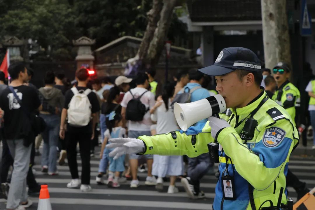 杭州交警這一年