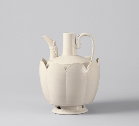 低调的定窑白瓷,一出手就是1.4亿,这是为何?