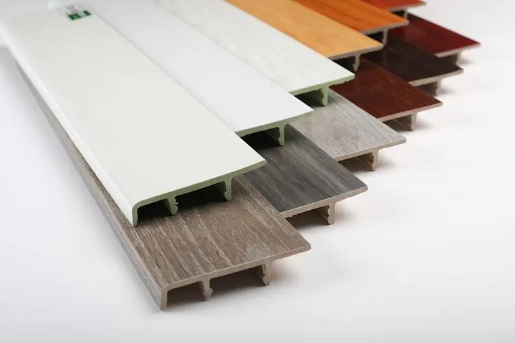 竹木纤维踢脚线有何优点与缺点