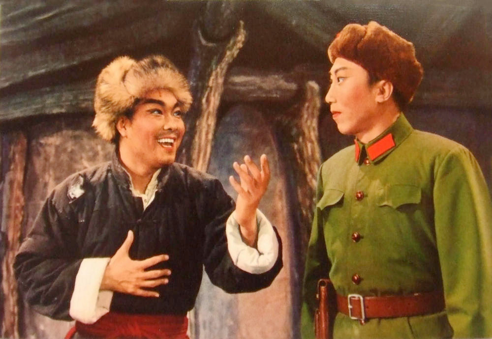 他是《智取威虎山》少剑波,唱腔余音绕梁,却不幸64岁因肝癌去世