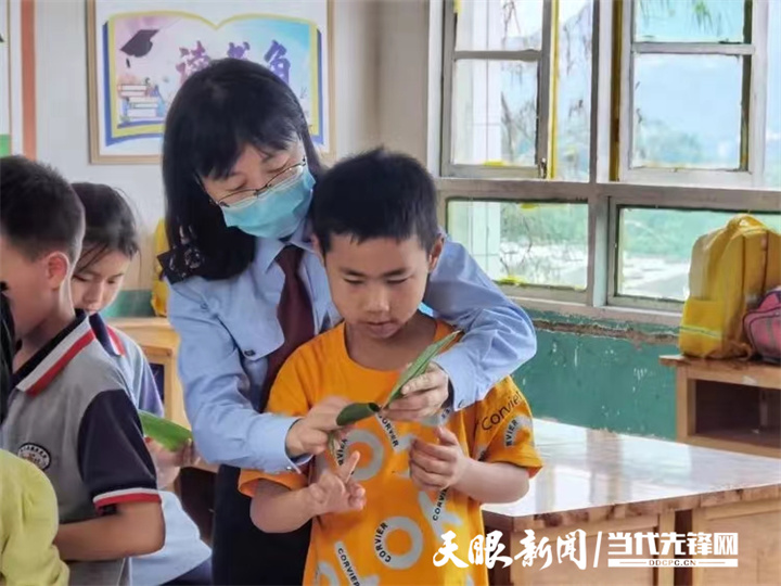 正安县杨兴镇:以"新"唤"兴" 乡村振兴走"新"路