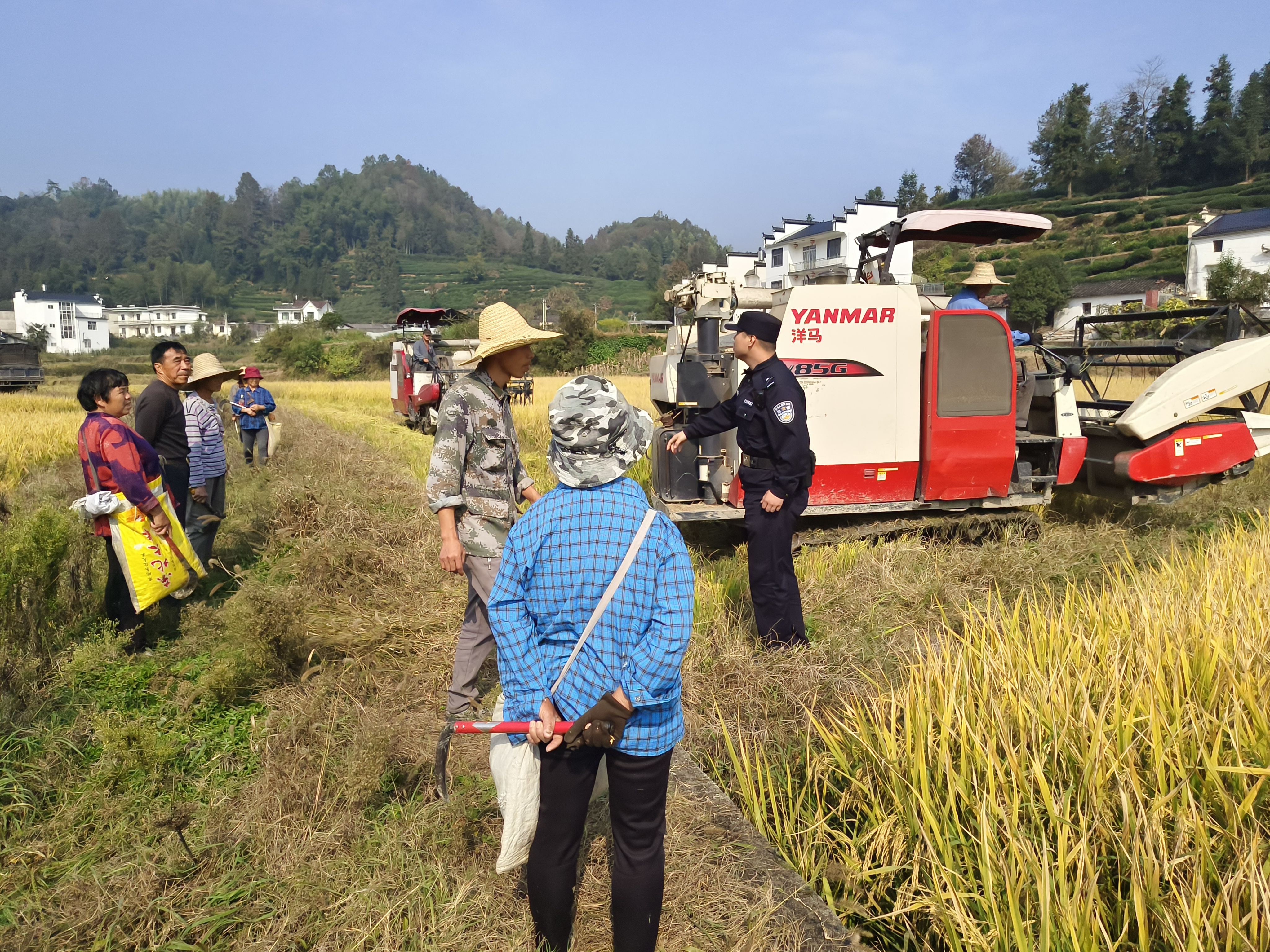 黟县渔亭镇:化解群众"万千事" 寻求矛盾"最优解"