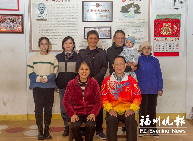 武术之家被评为文明家庭:夫妻青梅竹马 父子侠肝义胆