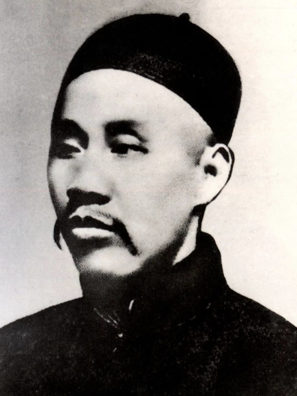 "甘为民仆耻为官",他是党的创始人之一,却把自己当"补丁"