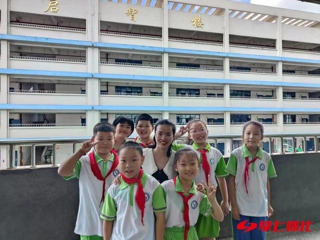 名师访谈|只为桃李竞相开——记怀化市跃进路小学数学老师吴文婷