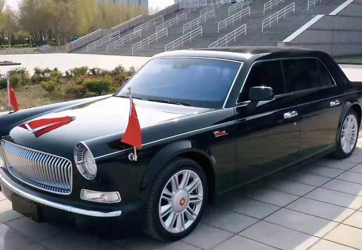 408万买辆二手红旗l5,开一个月就卖掉,如今要价更高