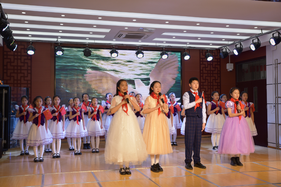 执梦追光·向美而行!济南市景山小学举行开学典礼