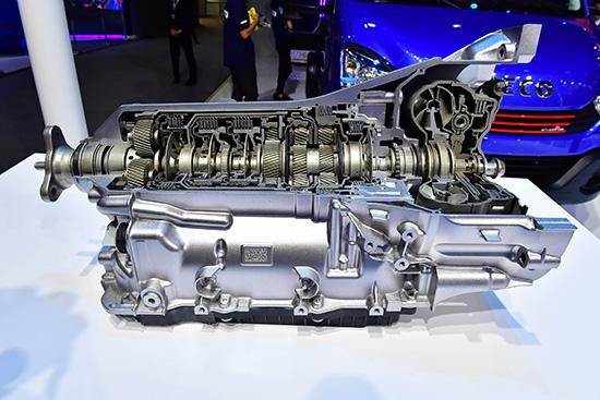 牧马人变速箱是8hp70