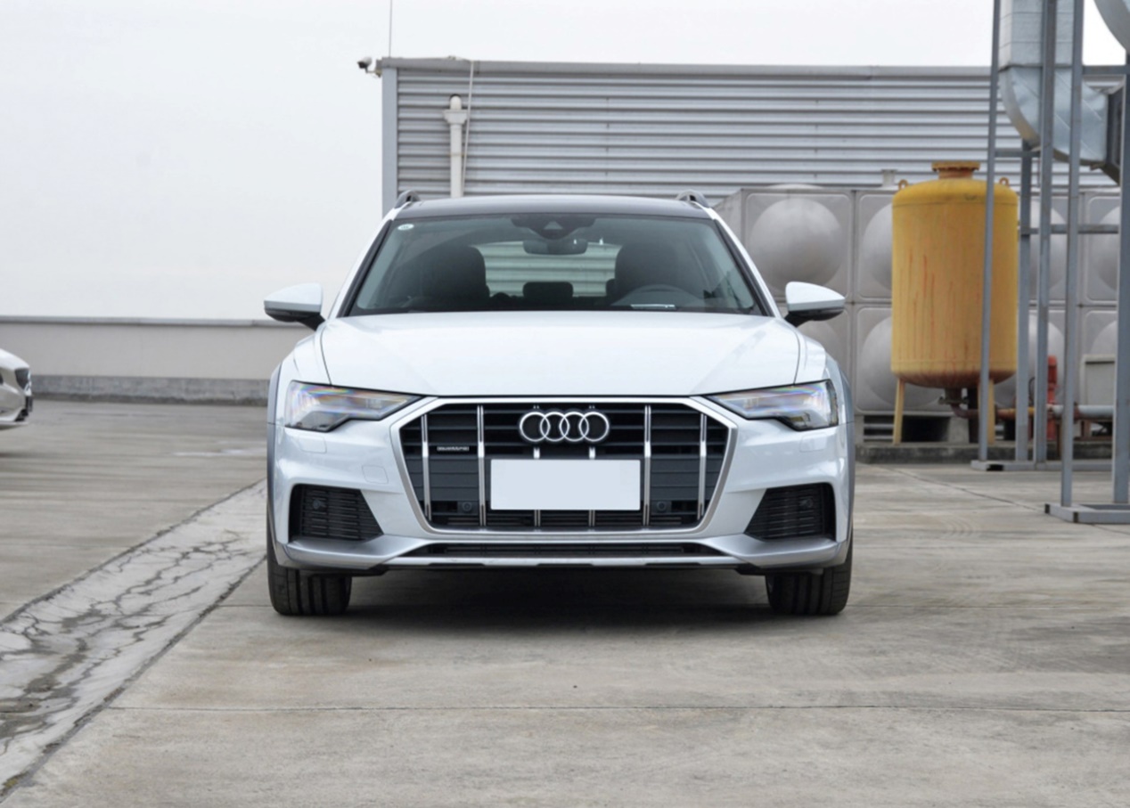 新奥迪a6的旅行车,44.98-56.08万,全系空间大,高配能越野