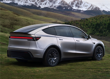 六座纯电SUV实测：特斯拉Model Y L更能跑、理想i8更舒适