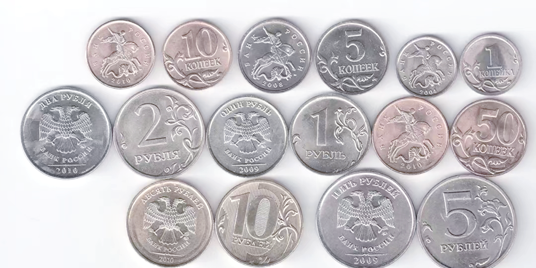 二纸币目前,俄罗斯流通的纸币面值包括5卢布,10卢布,50卢布,100卢布