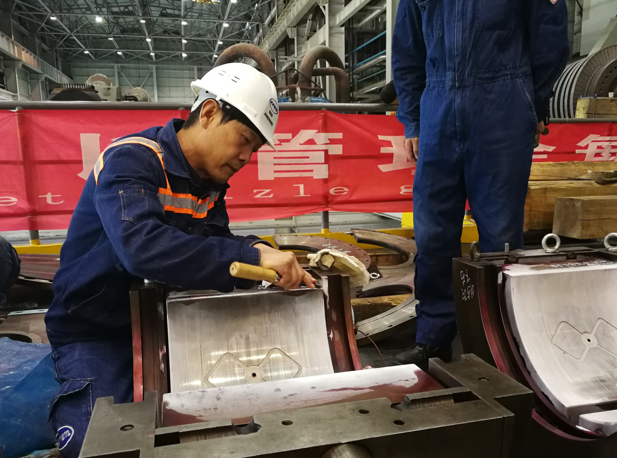 轴承洼窝间隙标准