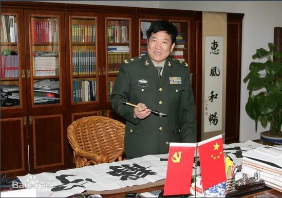 高举旗帜践行使命:孔令义全心全意为人民服务爱国拥军情