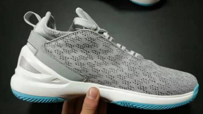 李宁自动系鞋带的鞋叫什么