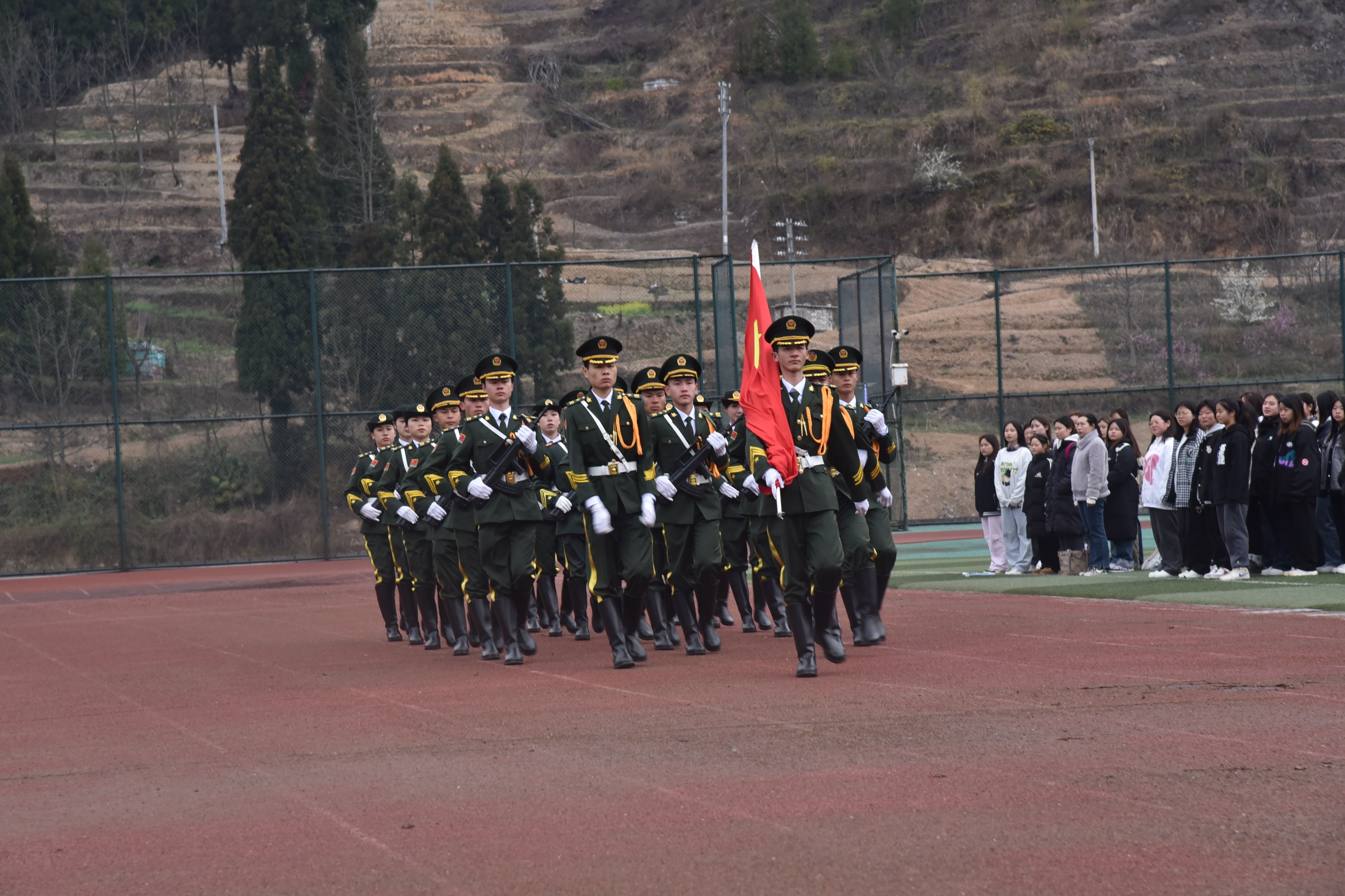 六盘水幼儿师范学校图片