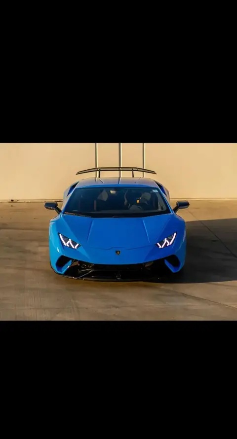 兰博基尼huracán per与奥迪r8 v10 per