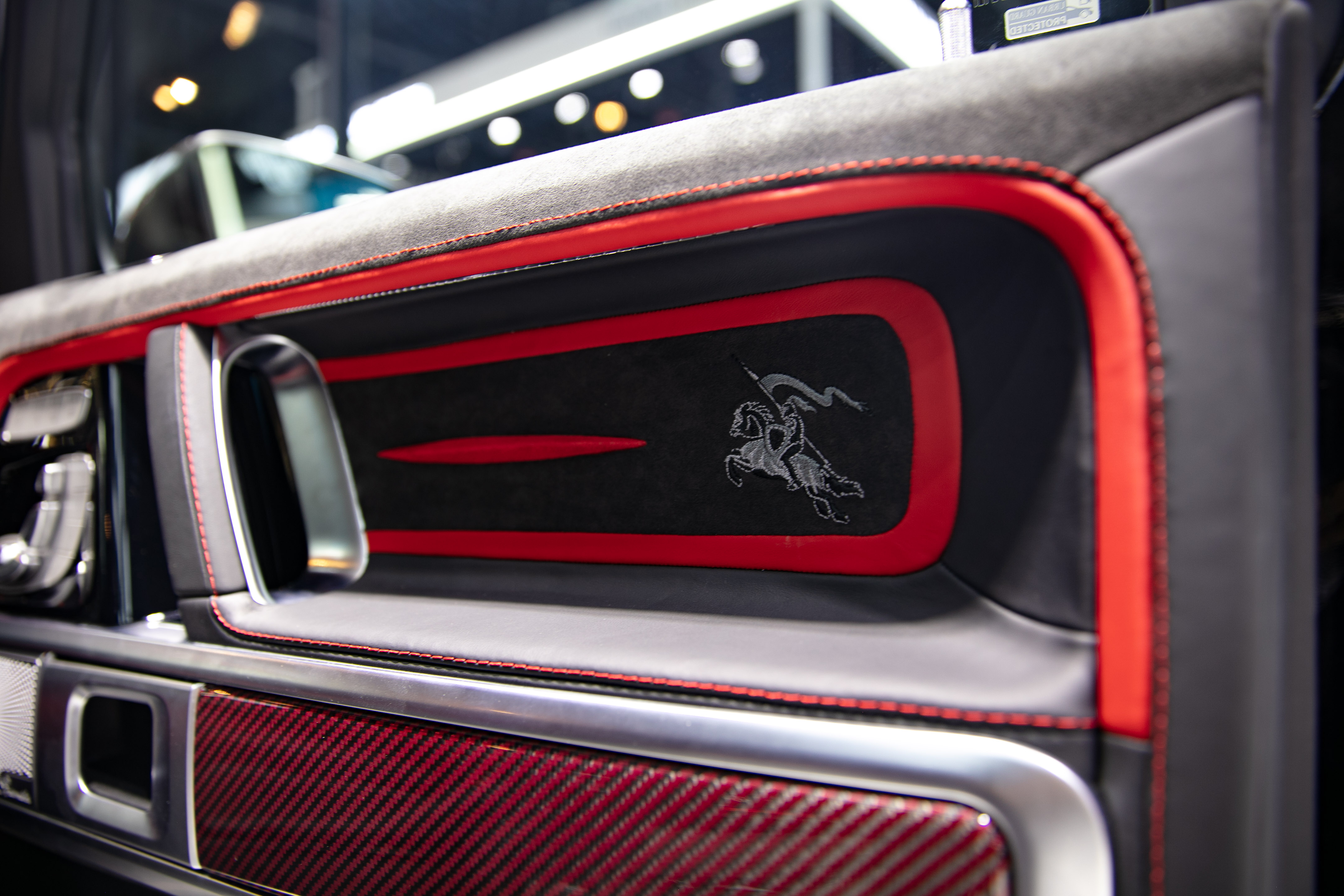 能打能抗颜值在线!lumma虏曼g770与奔驰g级差别在哪儿?