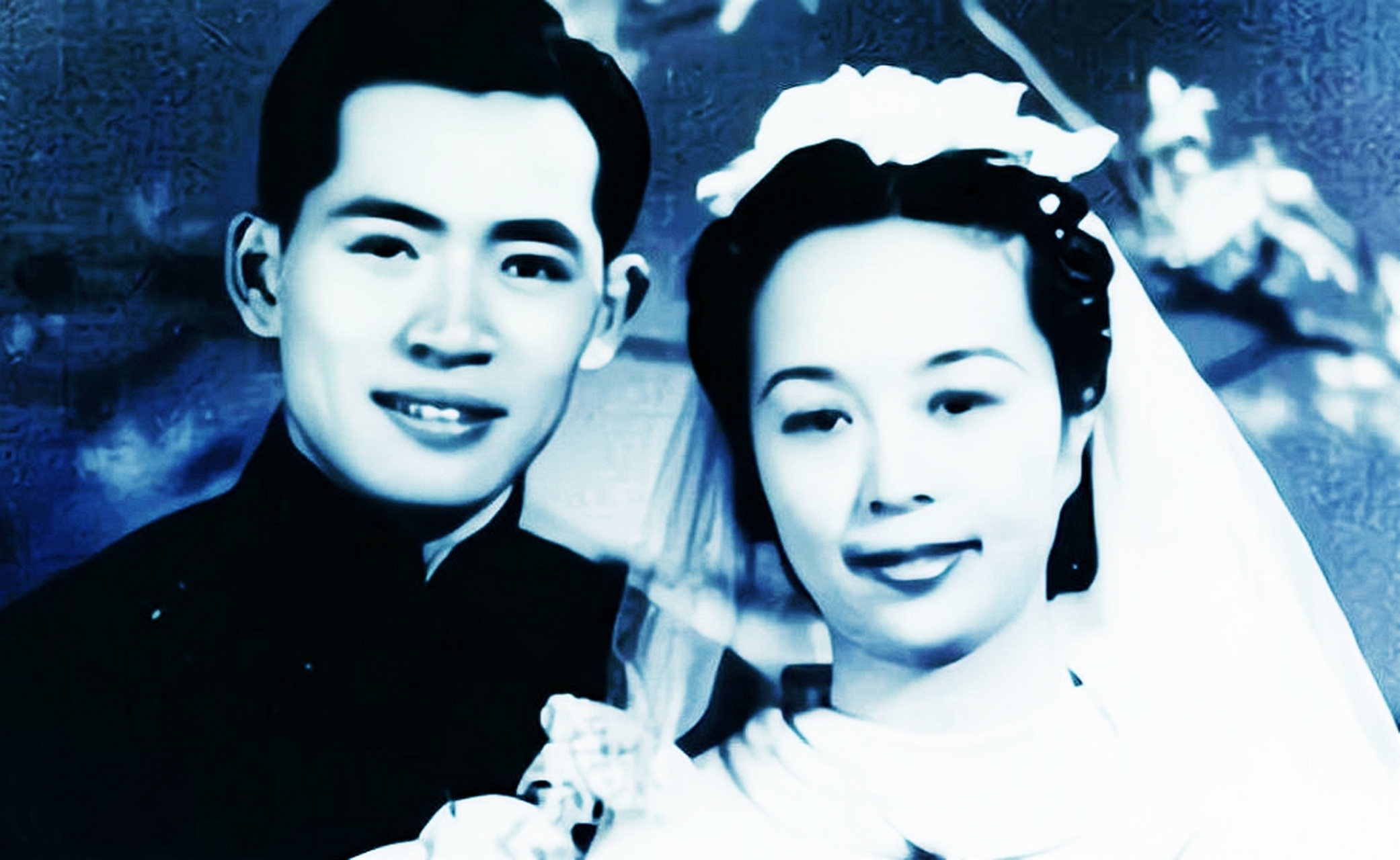 1906年,18岁的张武龄与22岁的陆英结婚.