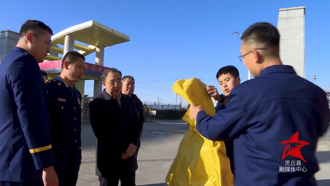 县委书记李润军深入县消防救援大队和平型关景区调研