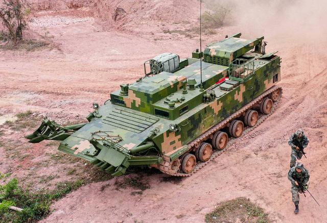 中国多功能无人扫雷车到底有多厉害?