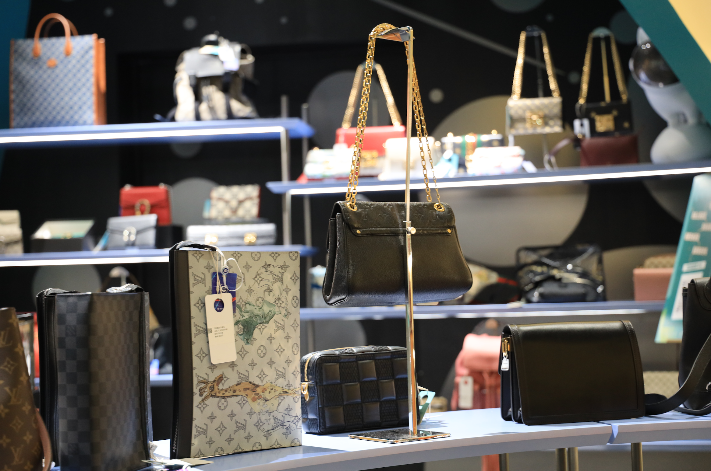 奢侈品包回收平台价高又靠谱 monopro多种回收模式 全面满足所需