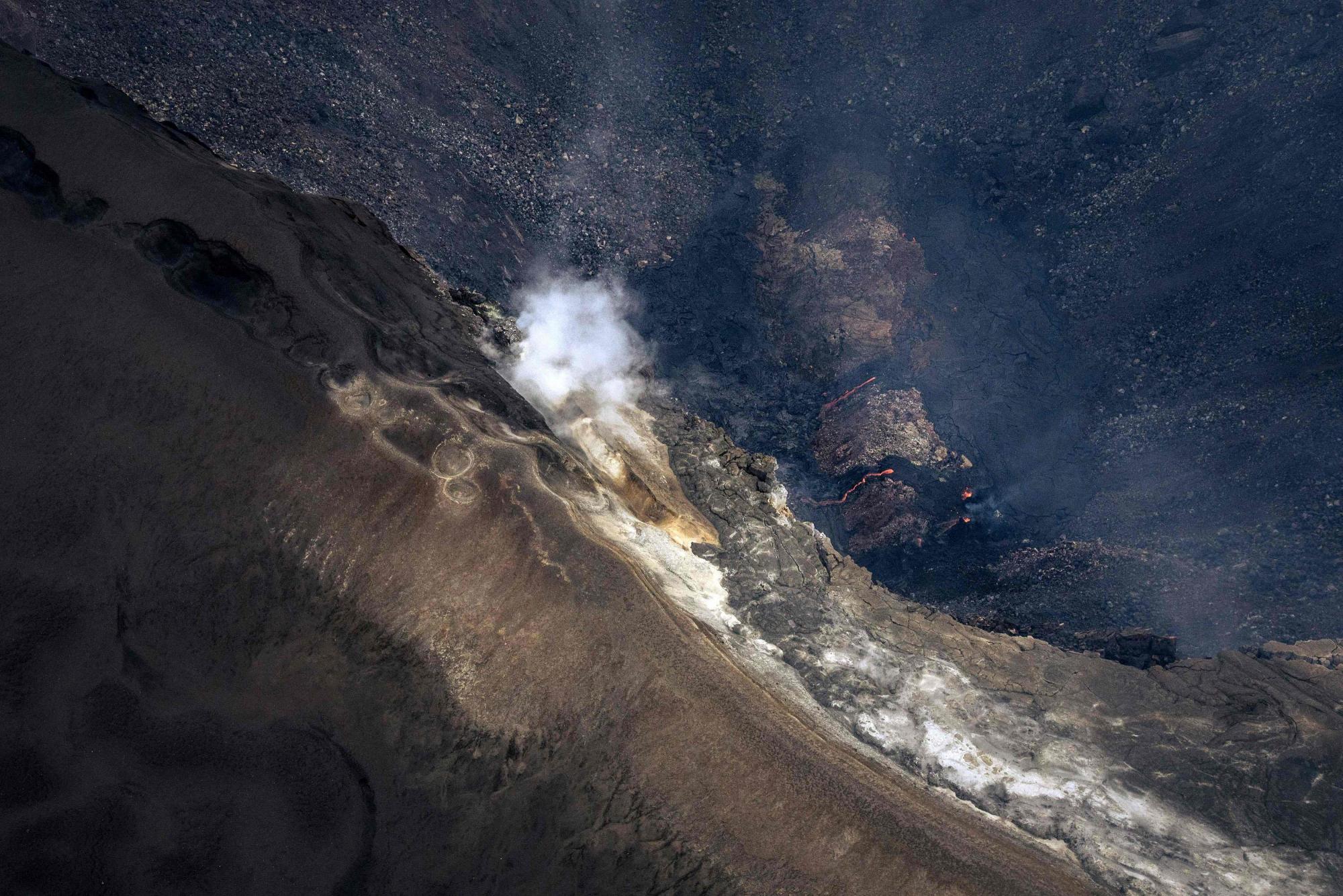 刚果火山爆发图片