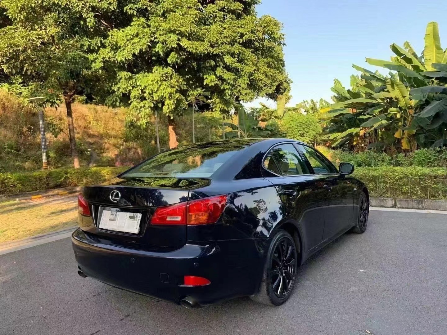 12年雷克萨斯is300全款3.8万,3.5l v6后驱,堪称漂移神车