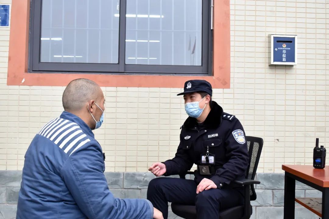 "你享花好月圆   我守万家团圆"——致敬监狱封闭执勤民警无悔的坚守