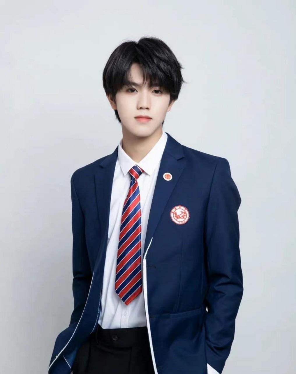 傅韵哲这是怎么了,将不参加今年的夏日季以及规划中的新增活动,接下来