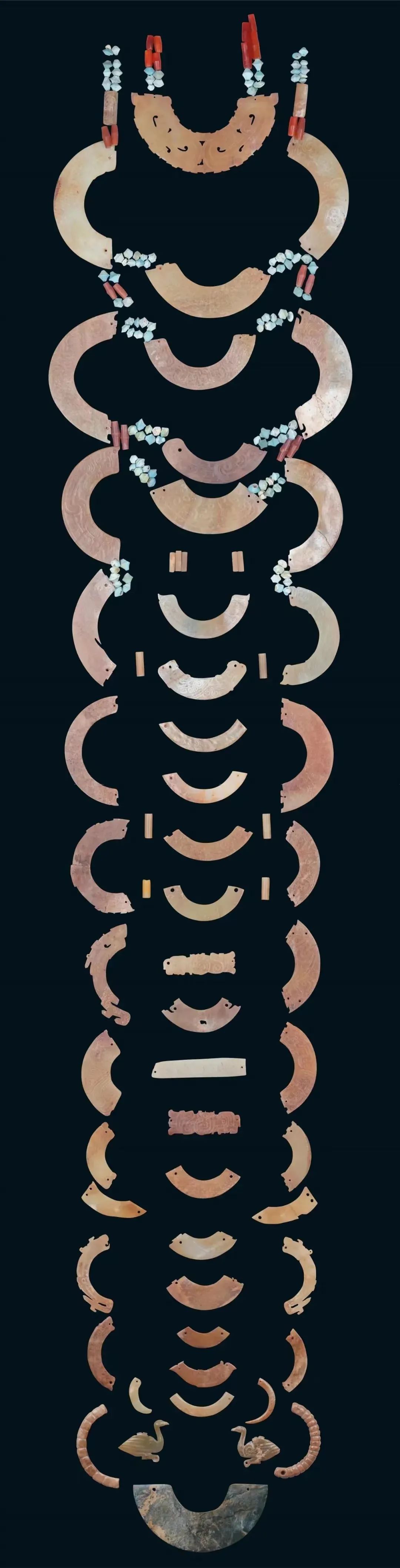 晋地宝藏·神奇文物在这里(第二季)③丨西周玉组佩:永生的彩虹