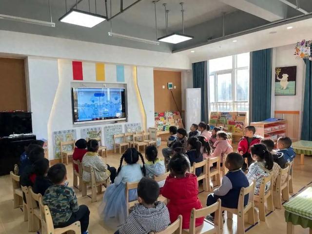 大雪至,冬安好——惠济区香山路幼儿园大雪主题活动