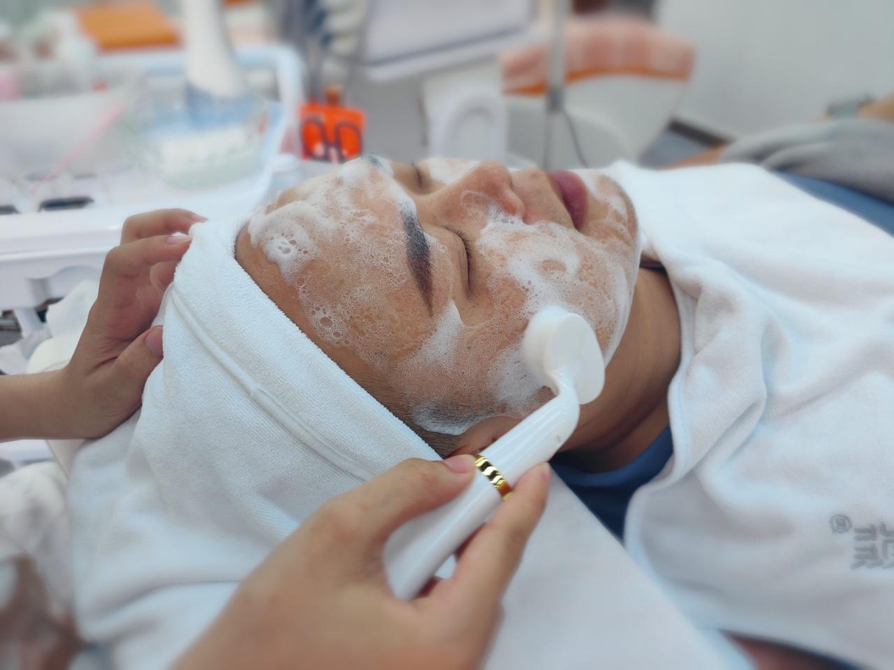男生护肤养肤必备的皮肤护理指南