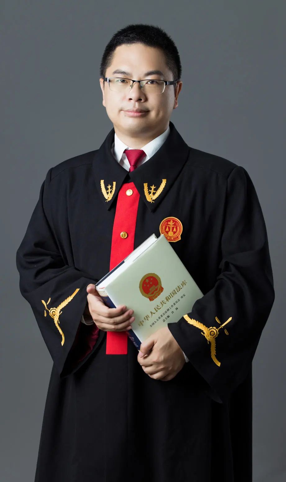 担当实干谱新篇!张家港法院掀起"能力提升大讨论"热潮(三)