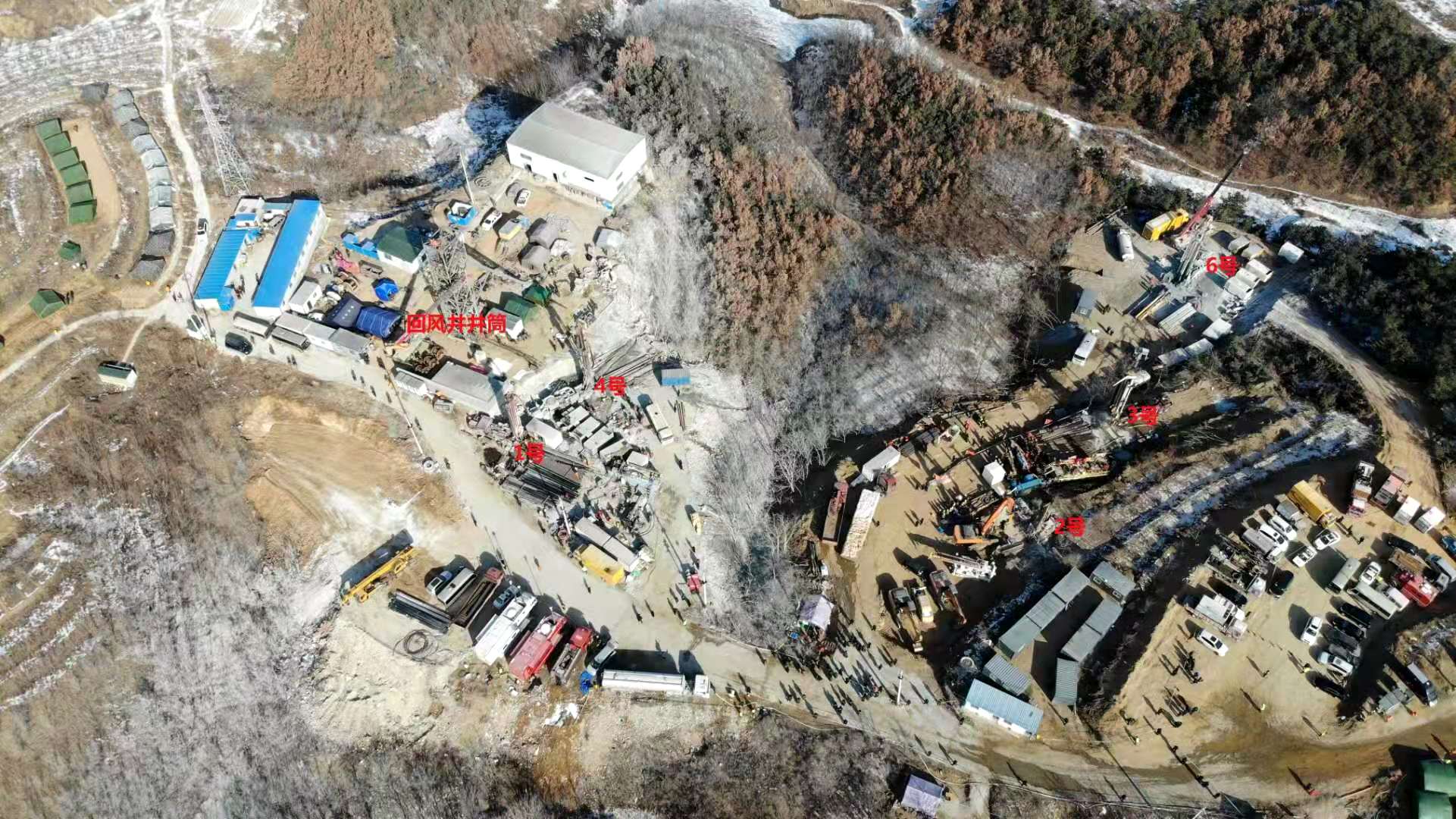 山东栖霞金矿事故现场又一救生孔打通,6个钻孔同时施救