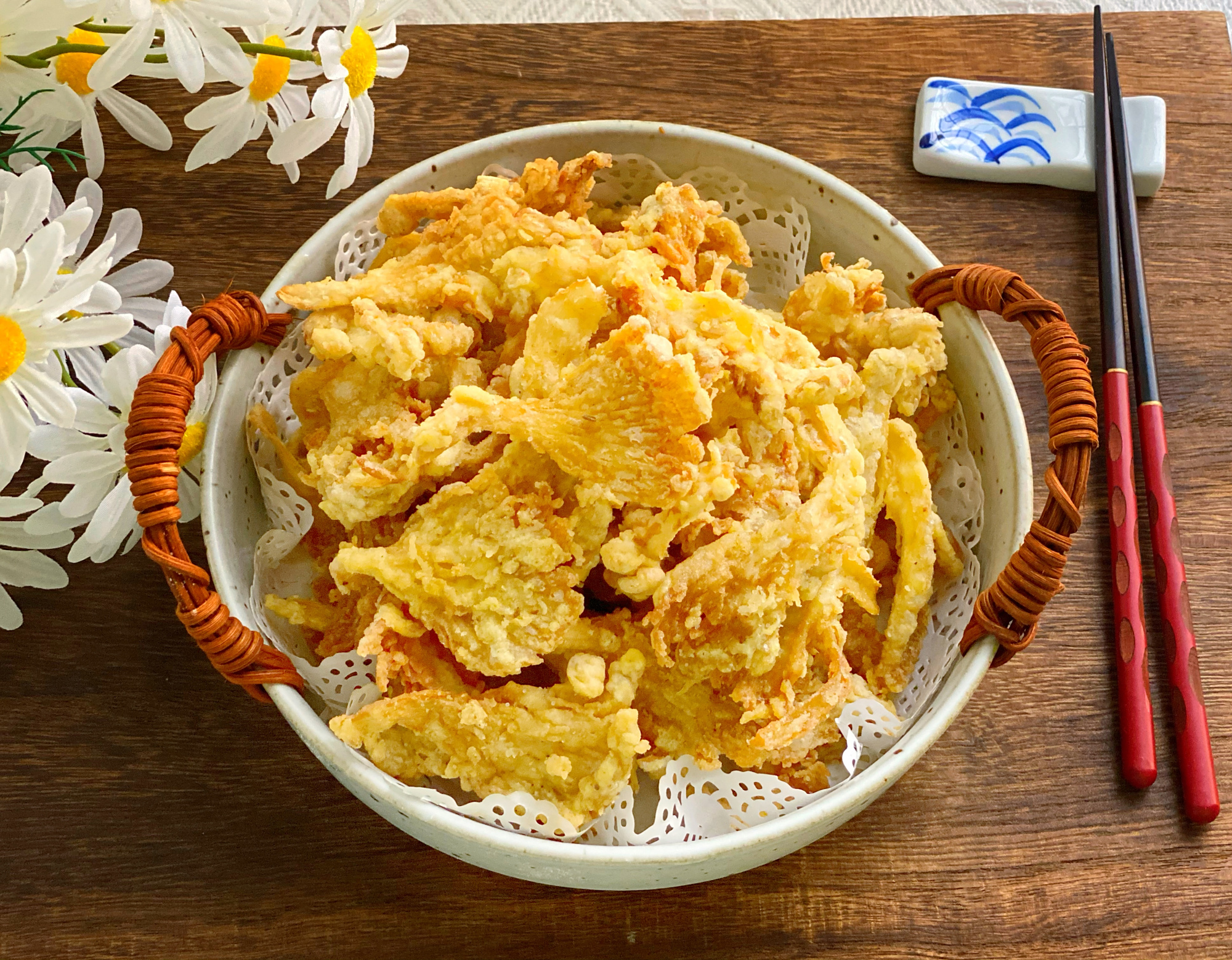 家常炸蘑菇,别直接裹浆,多做这一步,蘑菇香酥美味比肉还香