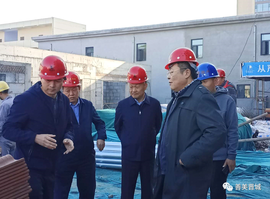 住建部翟波一行来我市督导调研